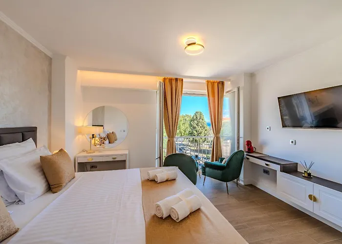 Zaratino 4 Apartman *