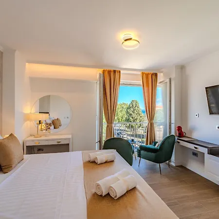 Zaratino 4 Gasthof 4*